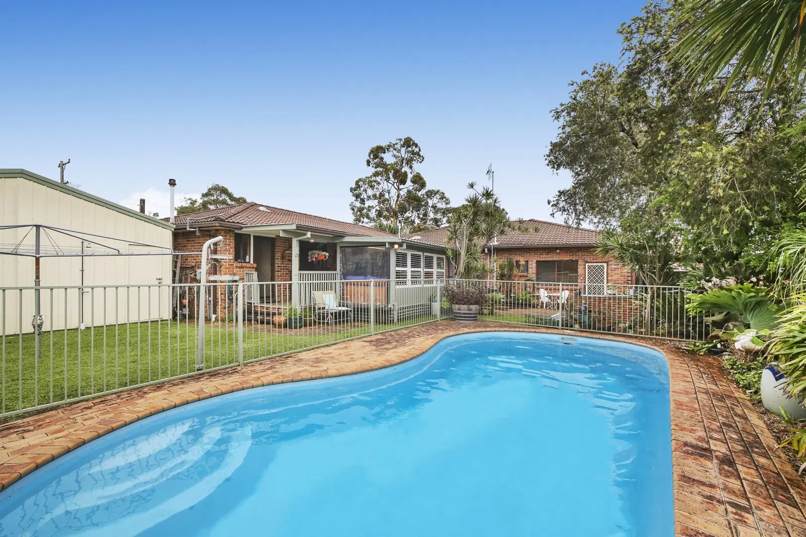 w3648-h2432-2012611686_11_pi_160219_091603