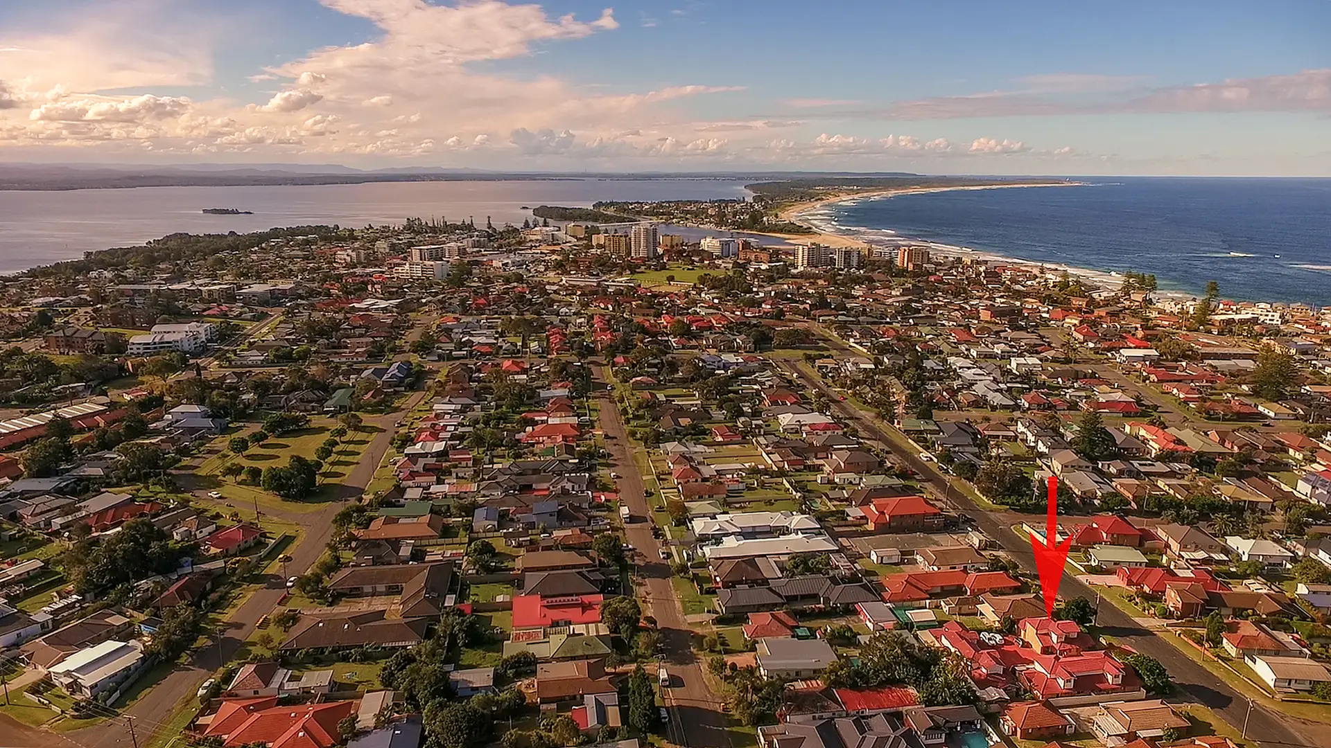 2014053959_1_propertyphoto_171213_031327-w2520-h1418